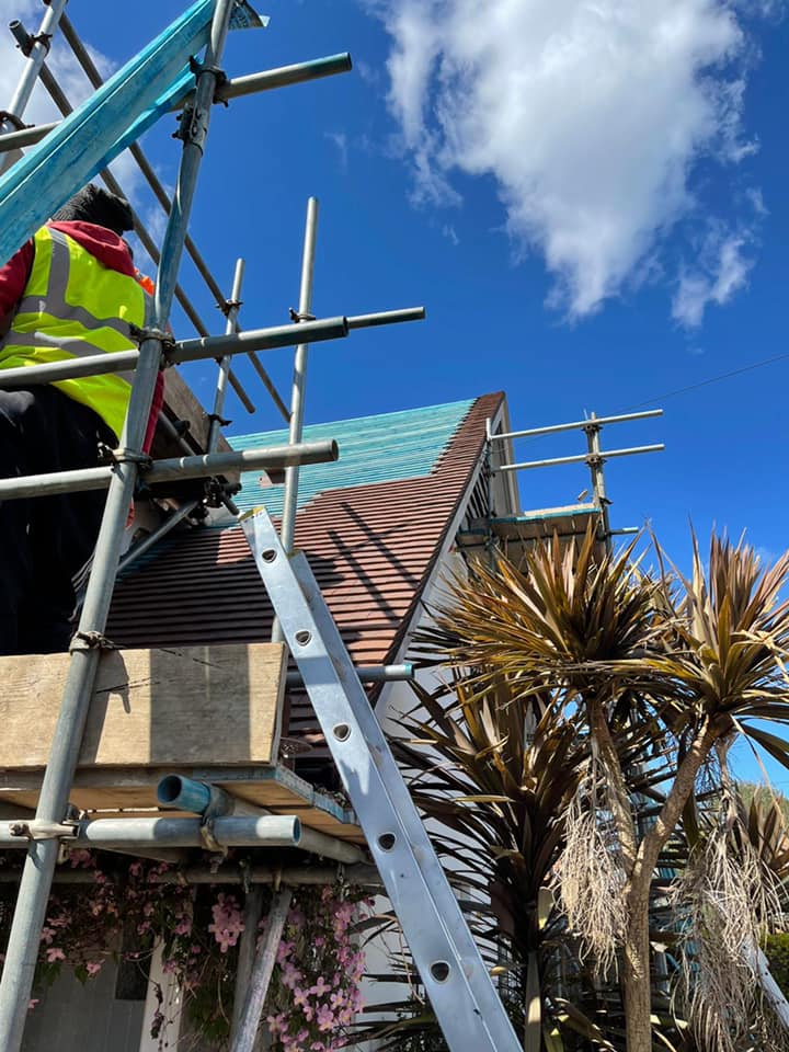 Roofing project - 490883118997319