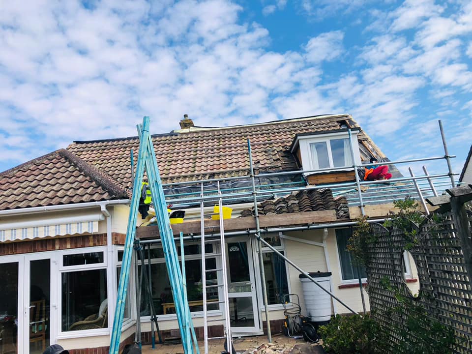 Roofing project - 490883455663952