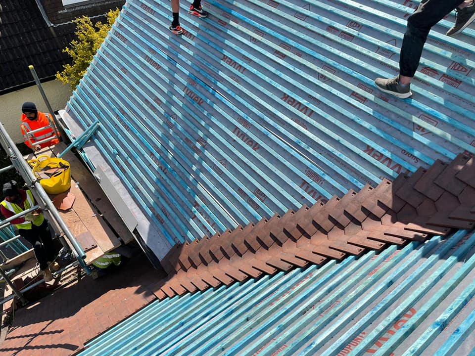 Roofing project - 490883578997273