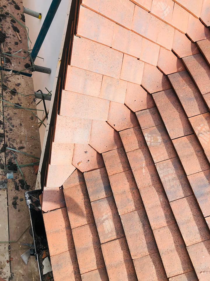 Roofing project - 492298218855809