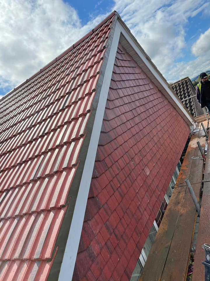 Roofing project - 492299532189011