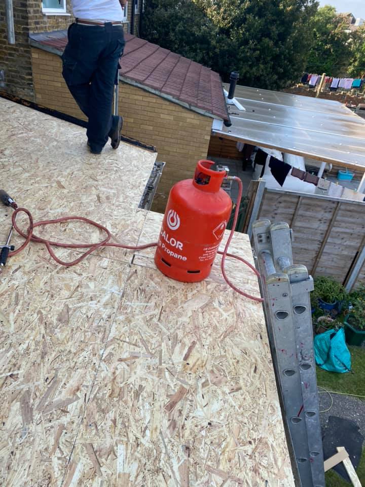 Roofing project - 492300308855600