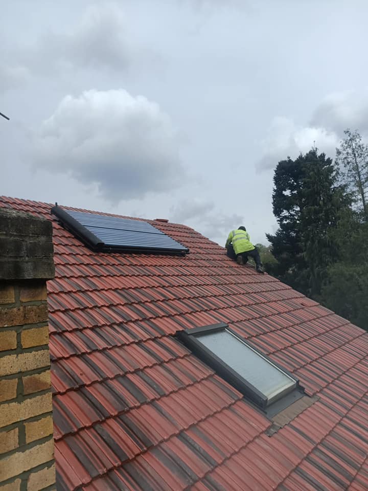 Roofing project - 492300738855557