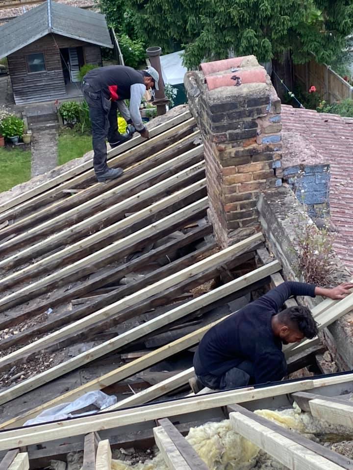 Roofing project - 523460612406236