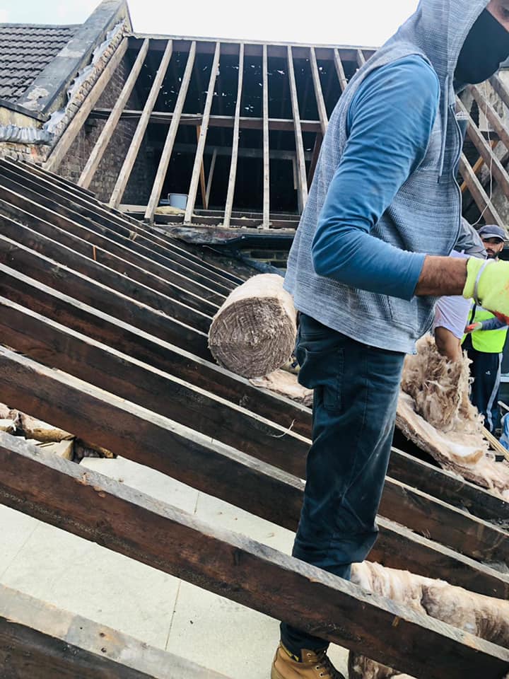 Roofing project - 541427840609513