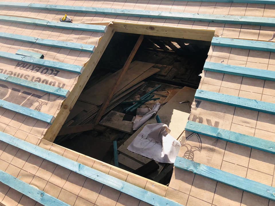 Roofing project - 541427863942844