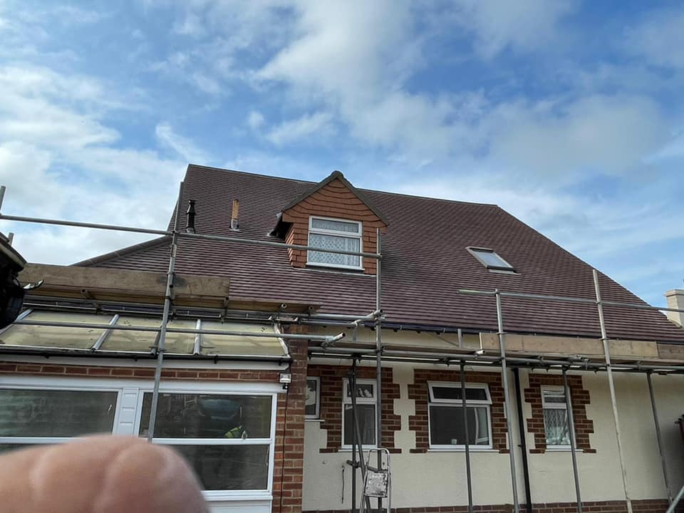 Roofing project - 541429043942726