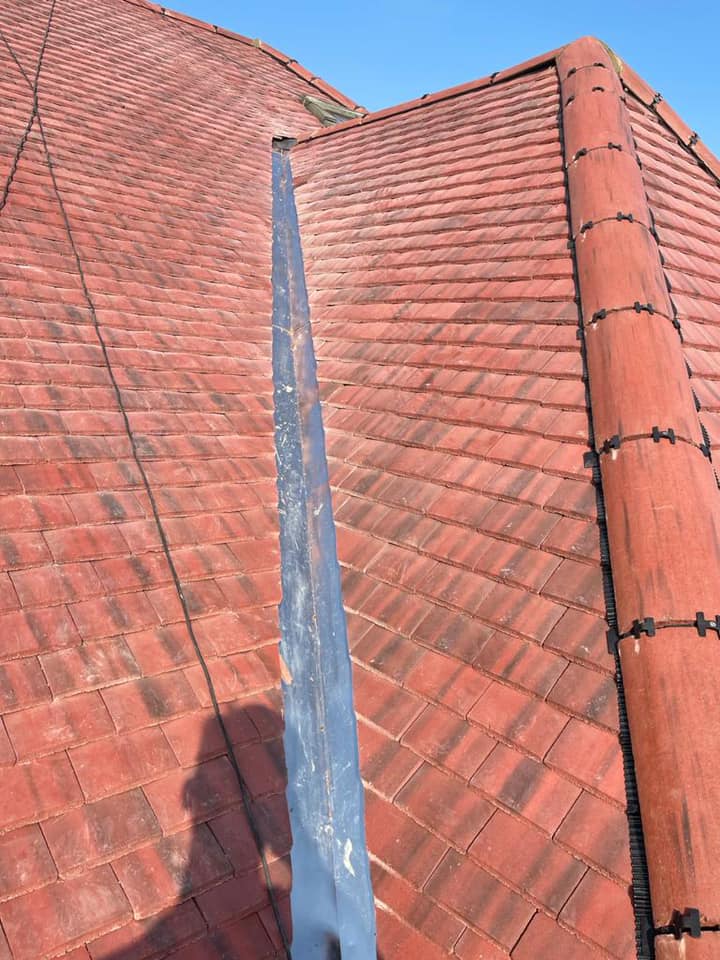 Roofing project - 541429580609339