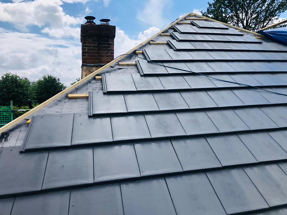 Roofing project - 541436847275279