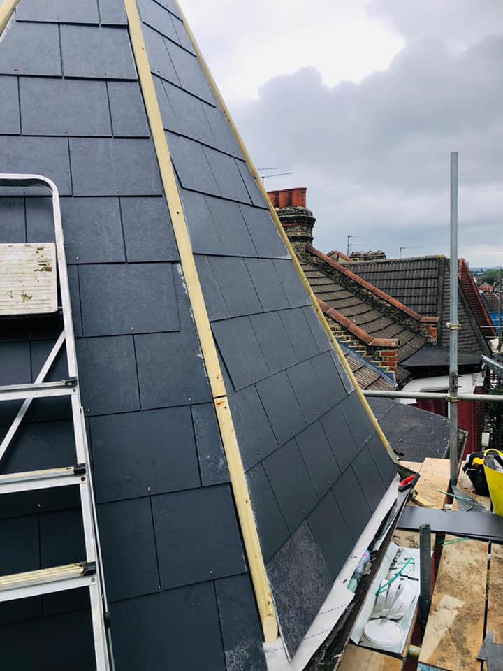 Roofing project - 556870615731902