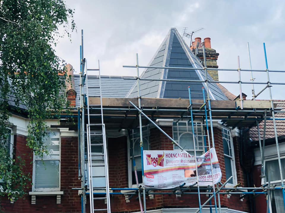 Roofing project - 556870939065203