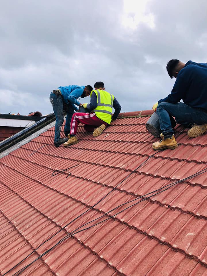 Roofing project - 556872875731676