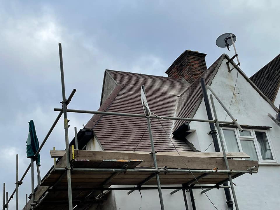 Roofing project - 589775992441364