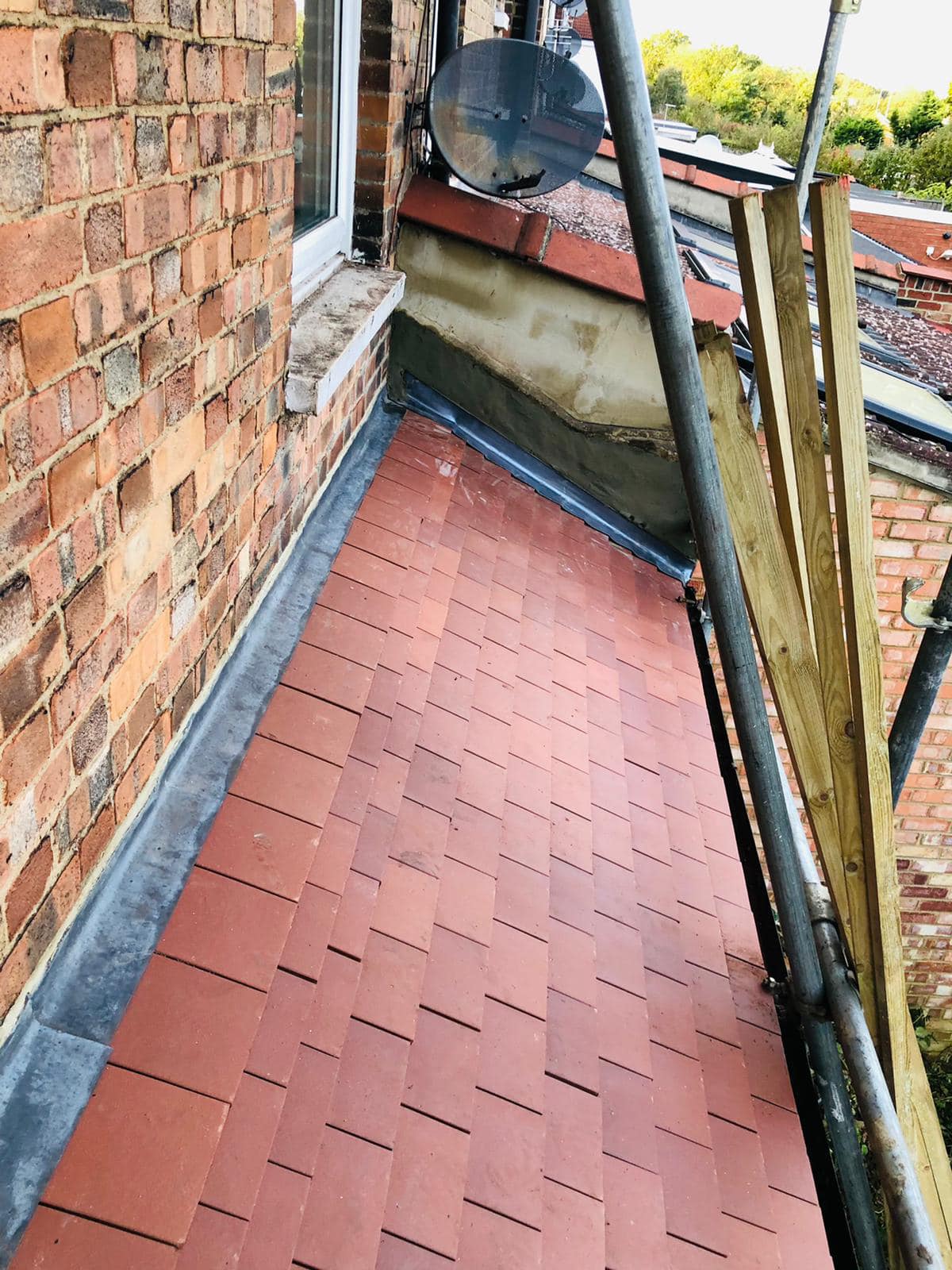 Roofing project - 622624762489820