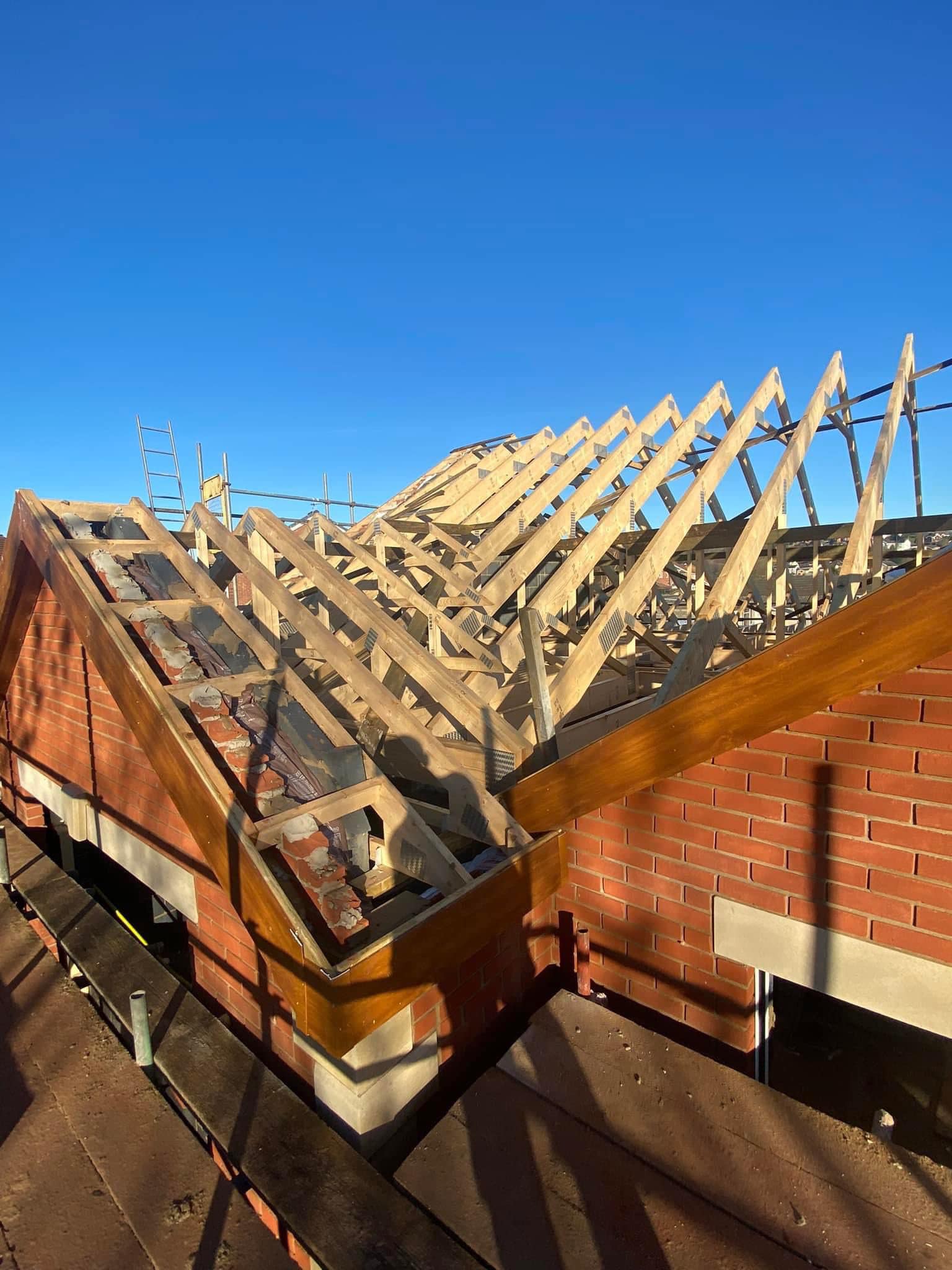 Roofing project - 641466053939024