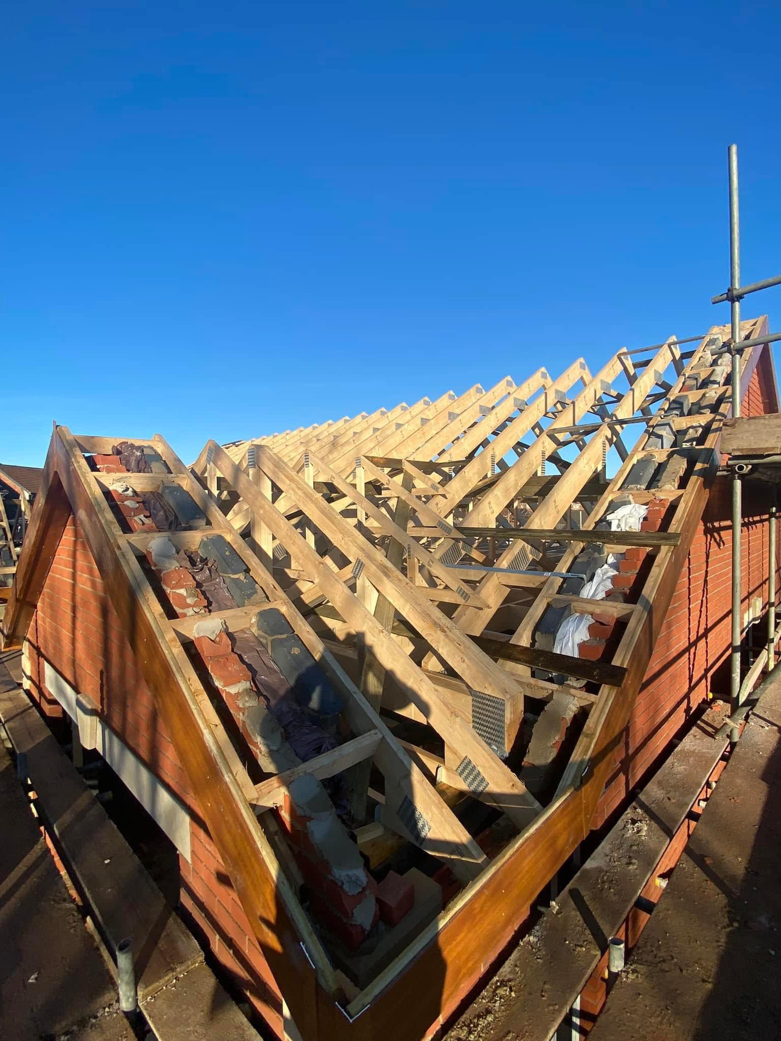 Roofing project - 641466097272353