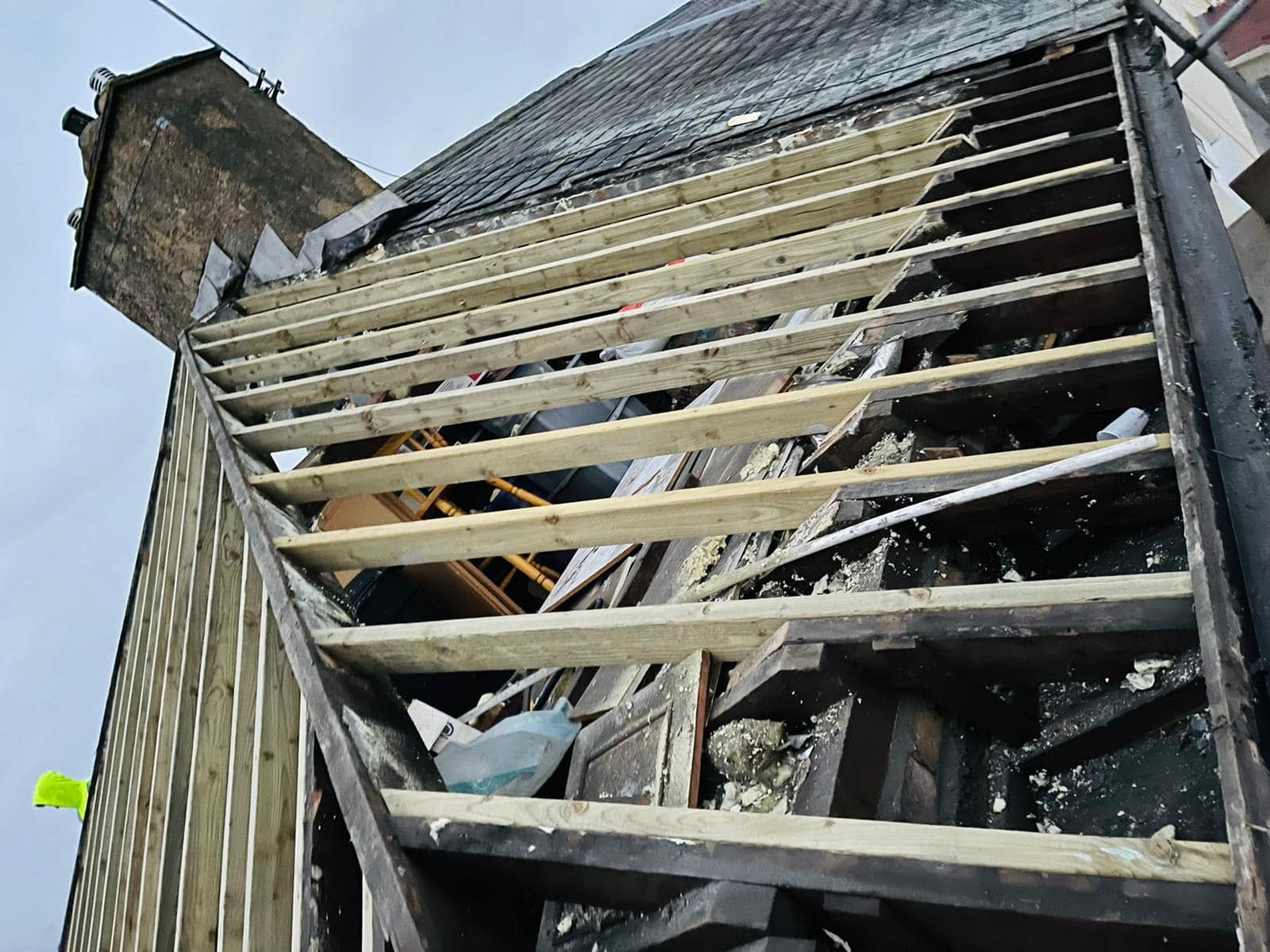 Roofing project - 641466403938989