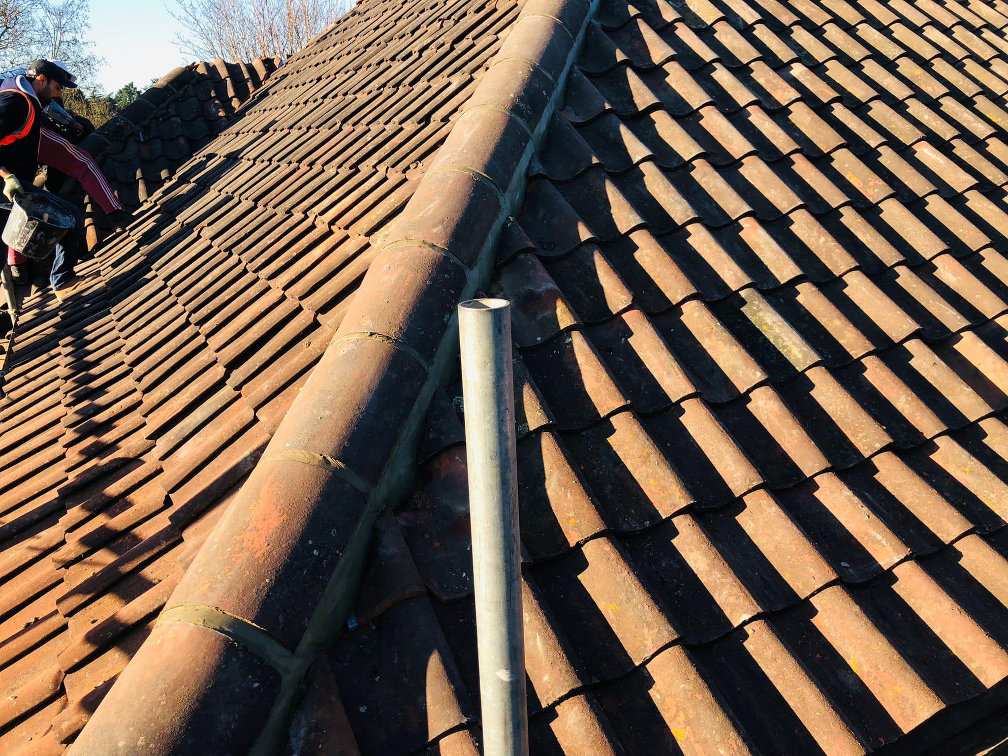 Roofing project - 650492403036389