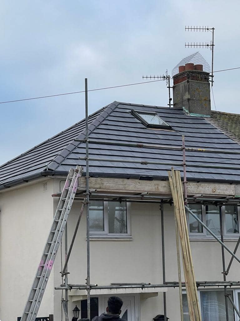 Roofing project - 652883669463929