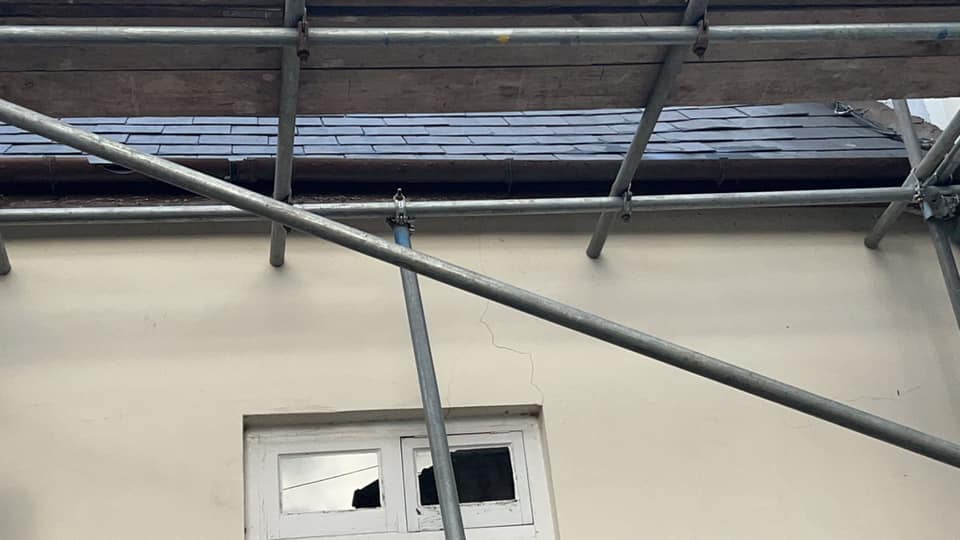 Roofing project - 652885739463722