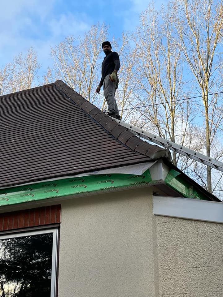 Roofing project - 668644697887826