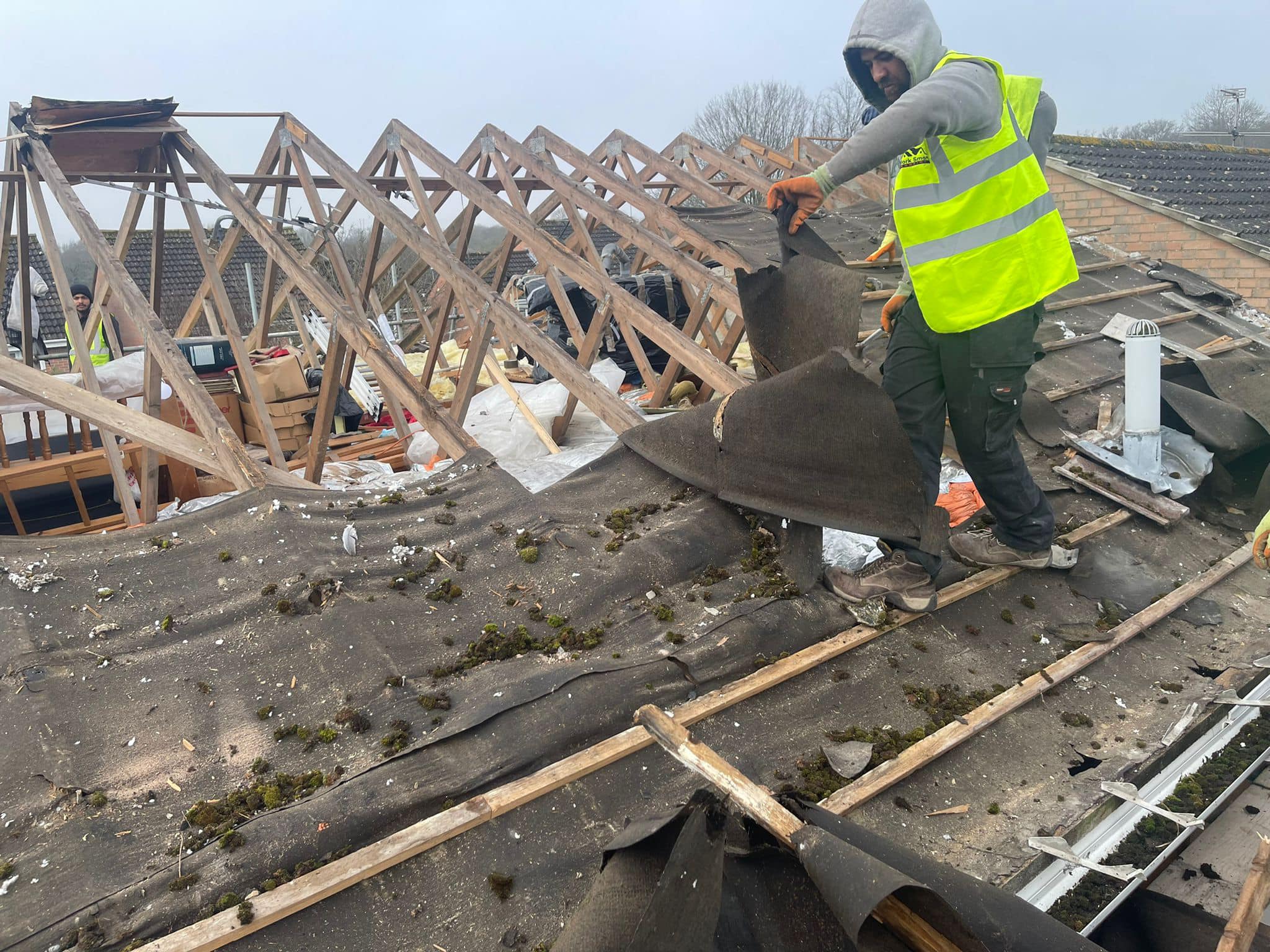 Roofing project - 690678629017766