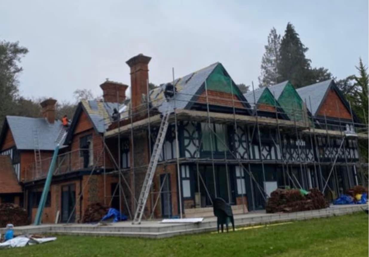 Roofing project - 690681442350818