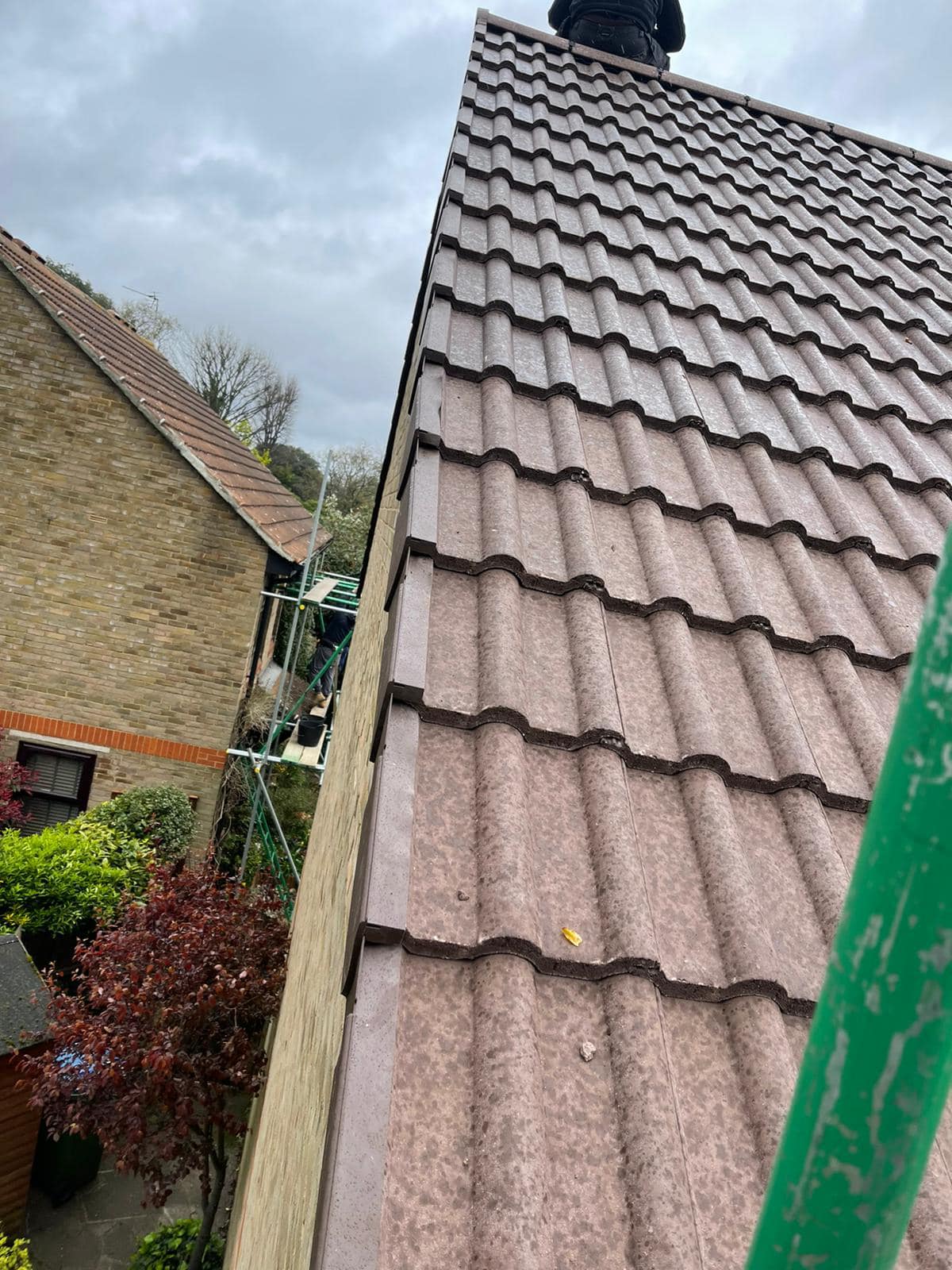 Roofing project - 699547154797580
