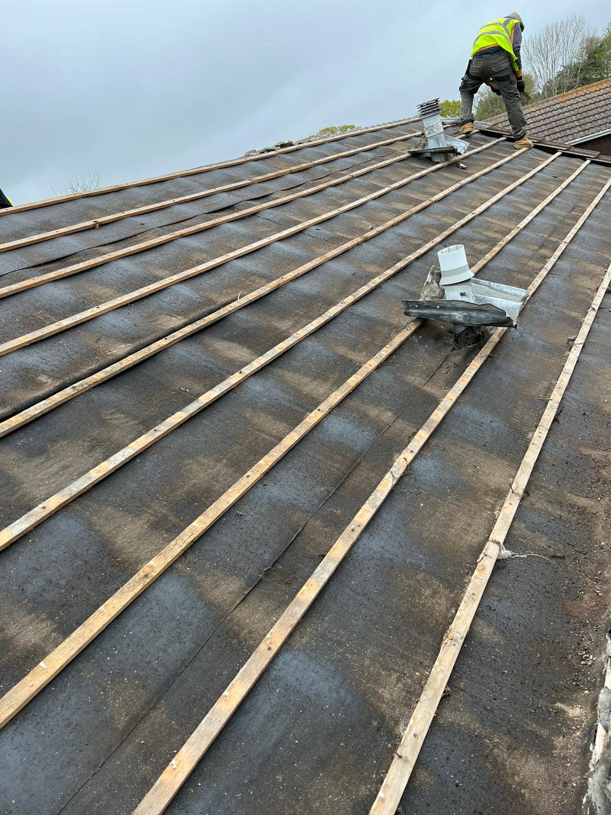 Roofing project - 699547598130869