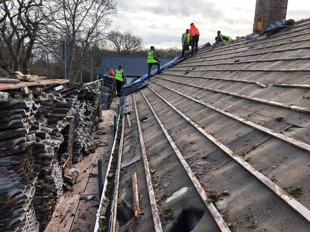 Roofing project - 699553608130268