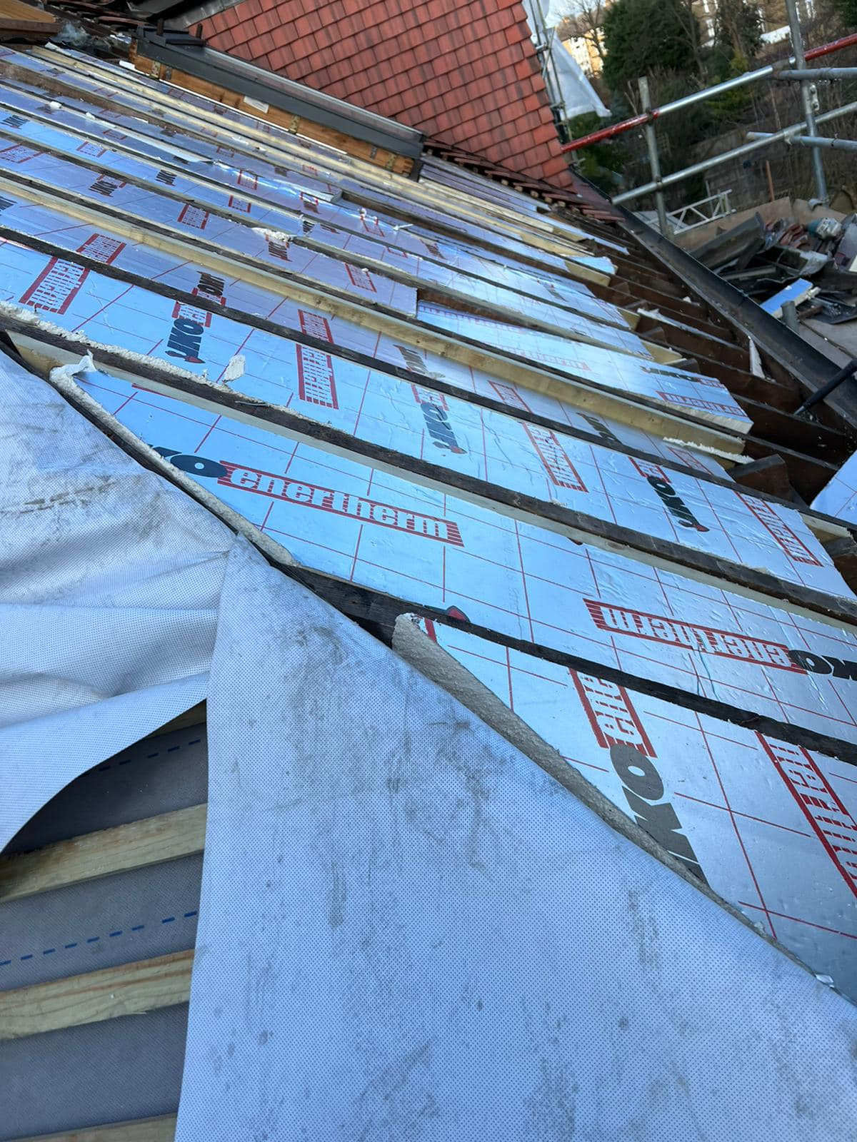 Roofing project - 699556118130017