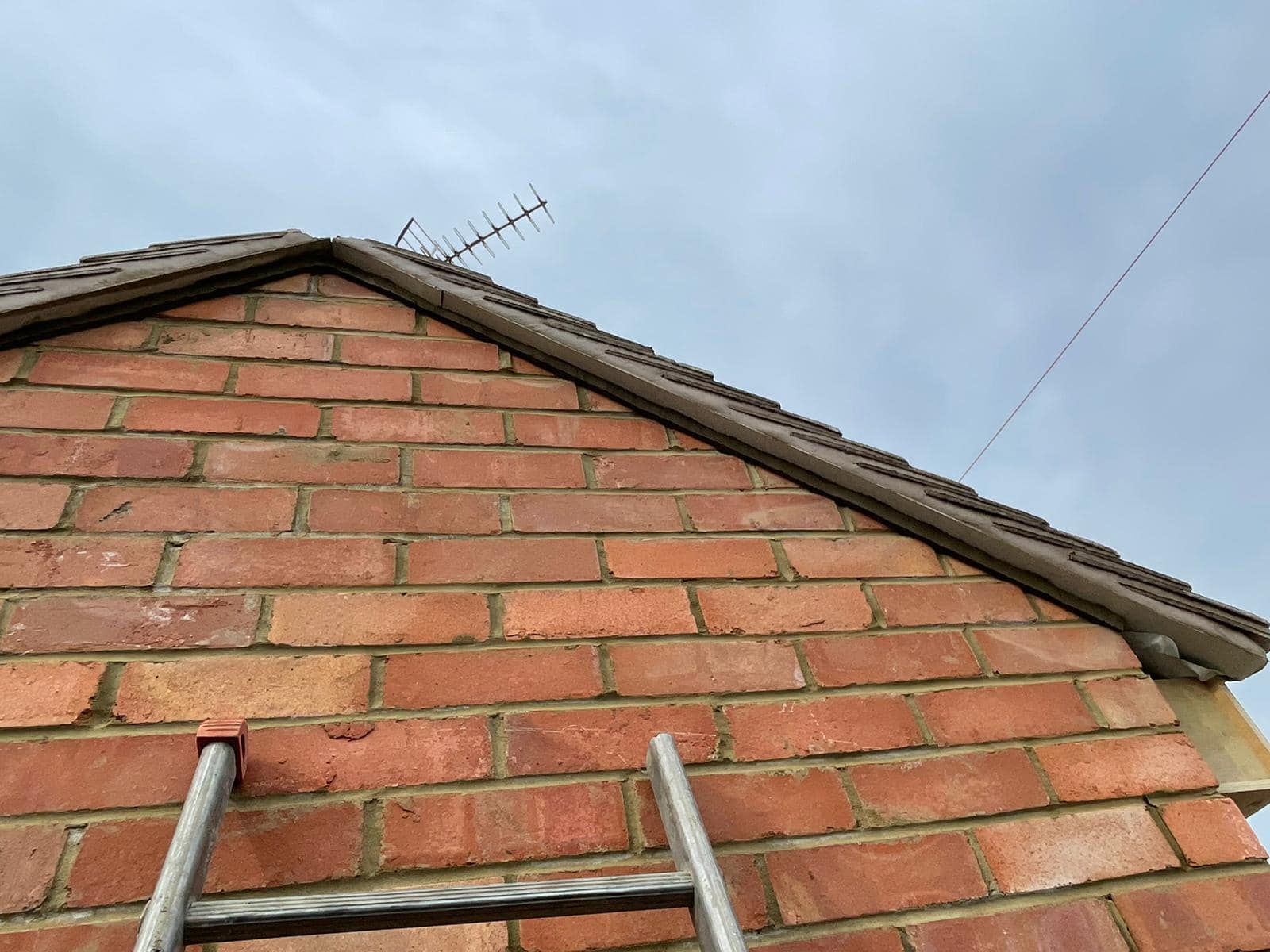 Roofing project - 707215040697458