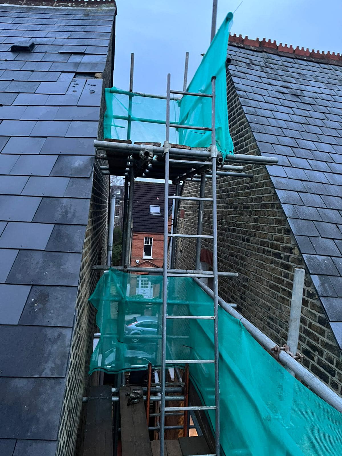 Roofing project - 707223710696591