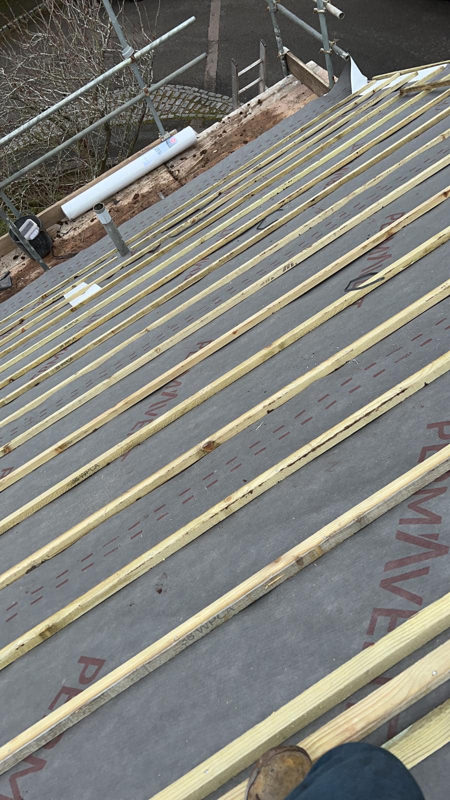 Roofing project - 707224020696560