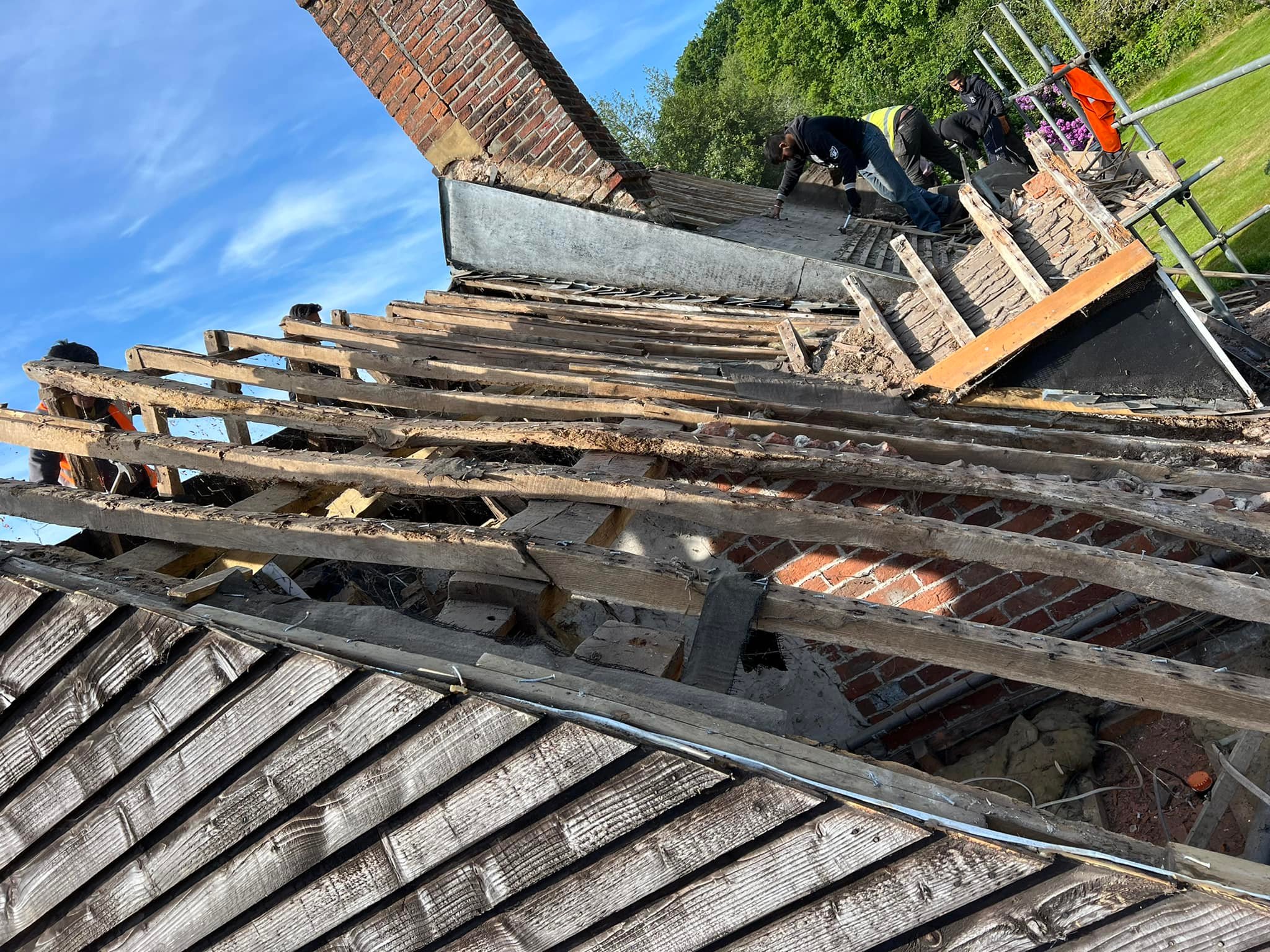 Roofing project - 738664280885867