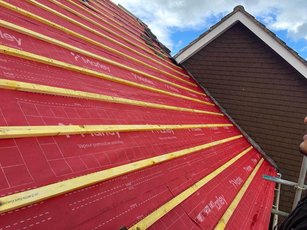 Roofing project - 740572997361662