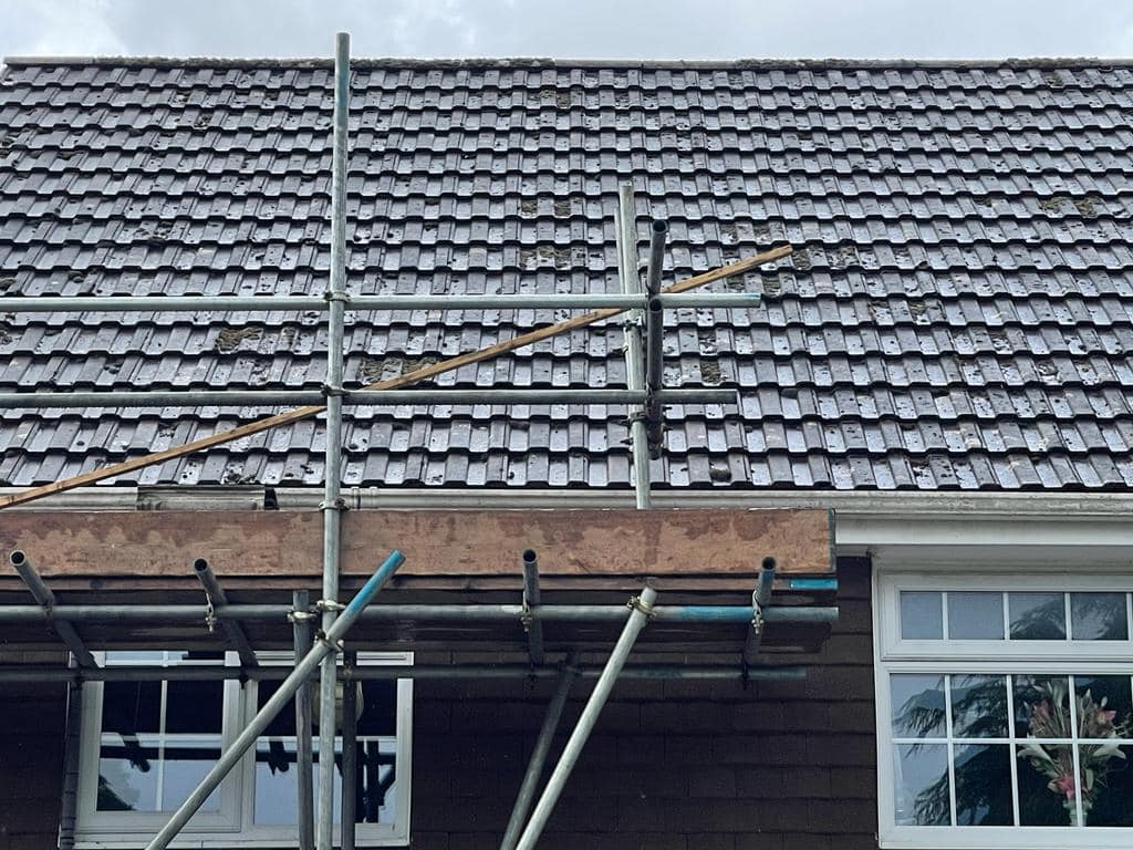 Roofing project - 740573054028323