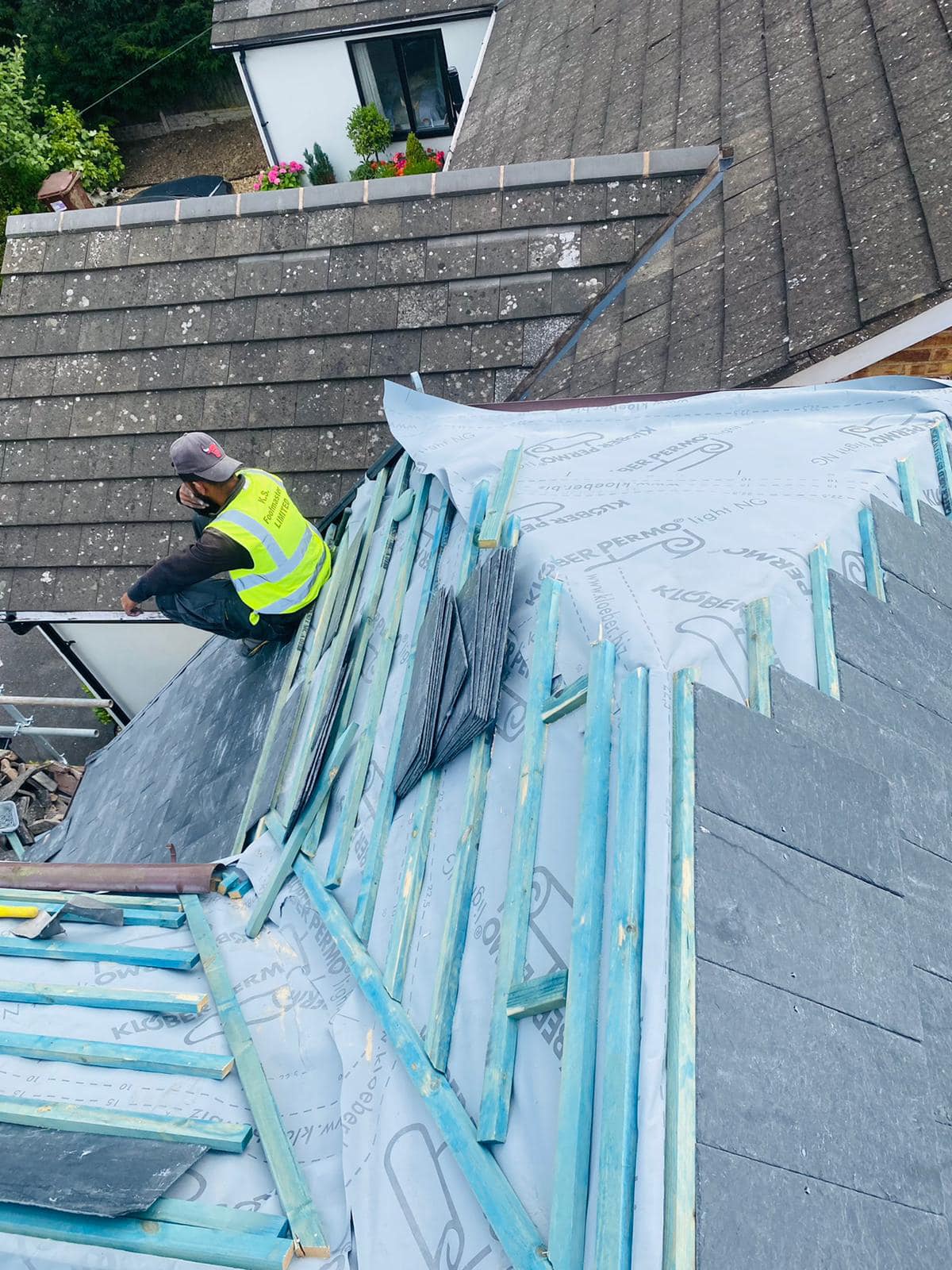 Roofing project - 777566706995624