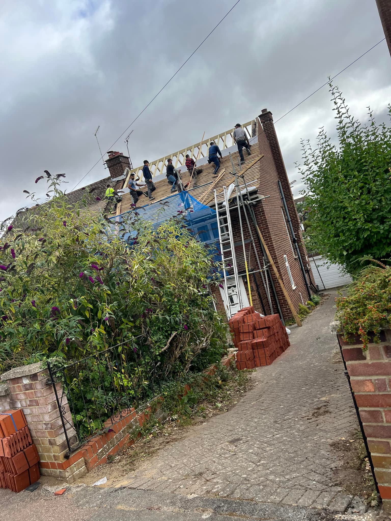 Roofing project - 777571006995194