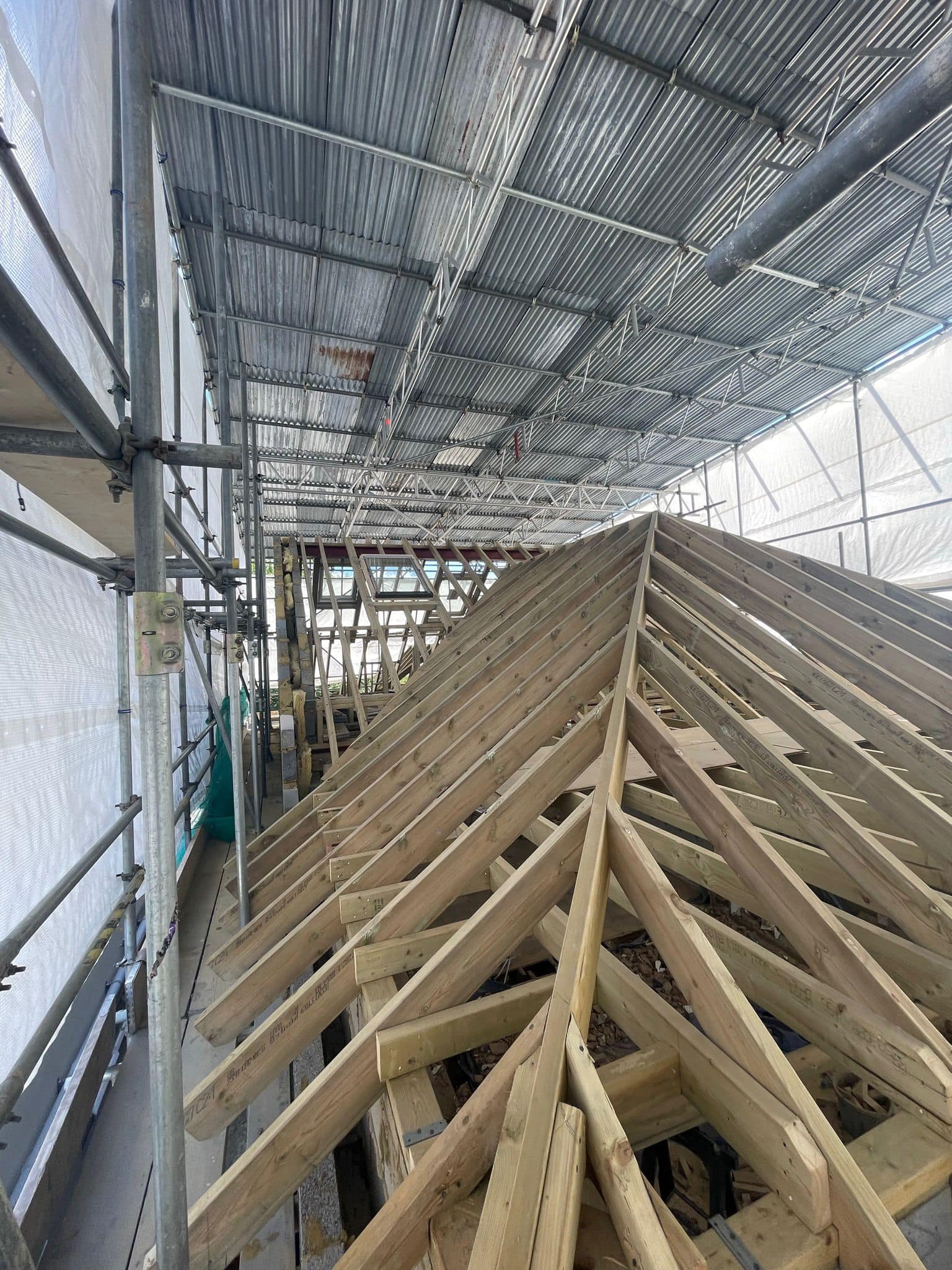 Roofing project - 777587653660196