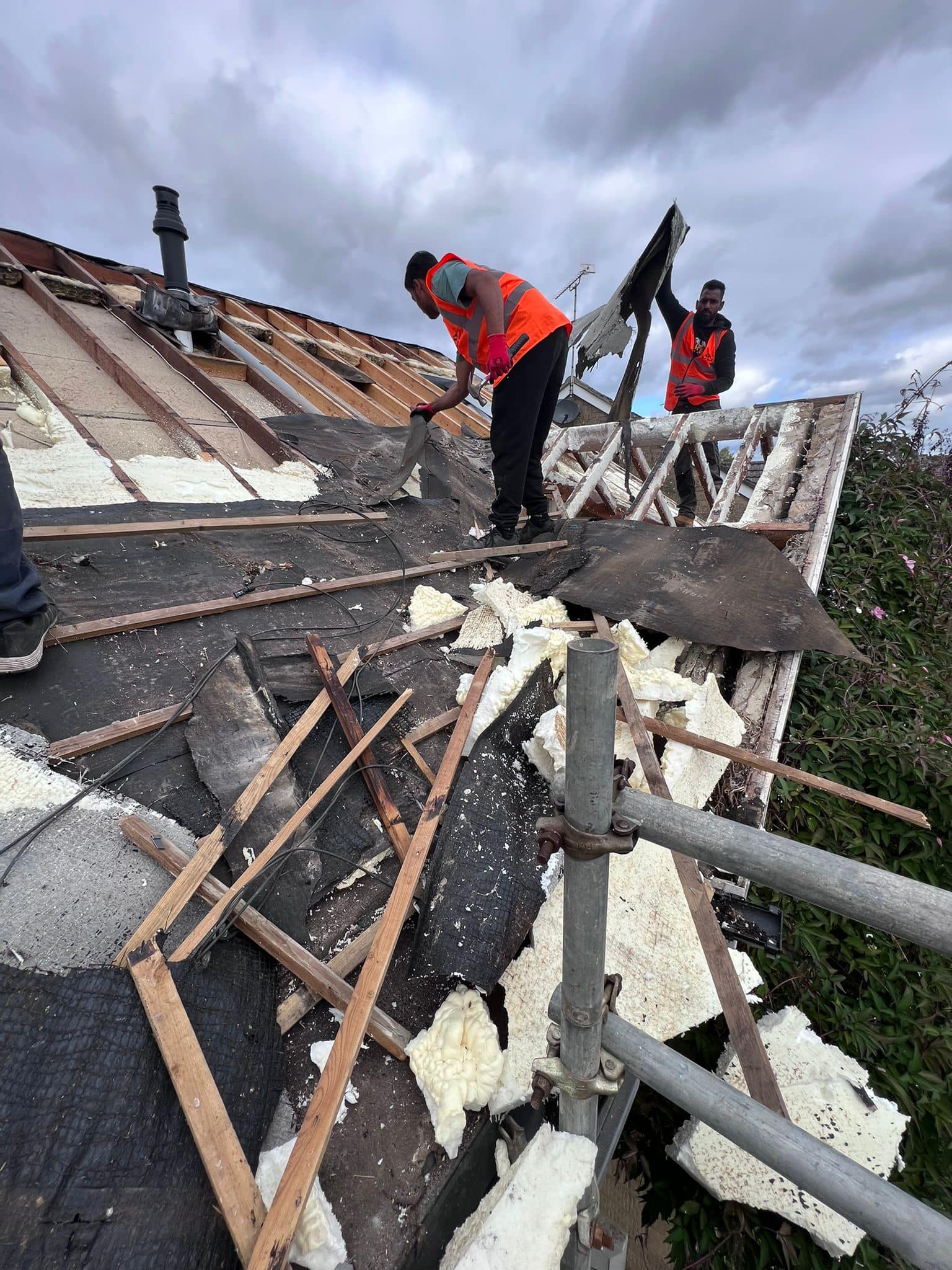 Roofing project - 805119090907052