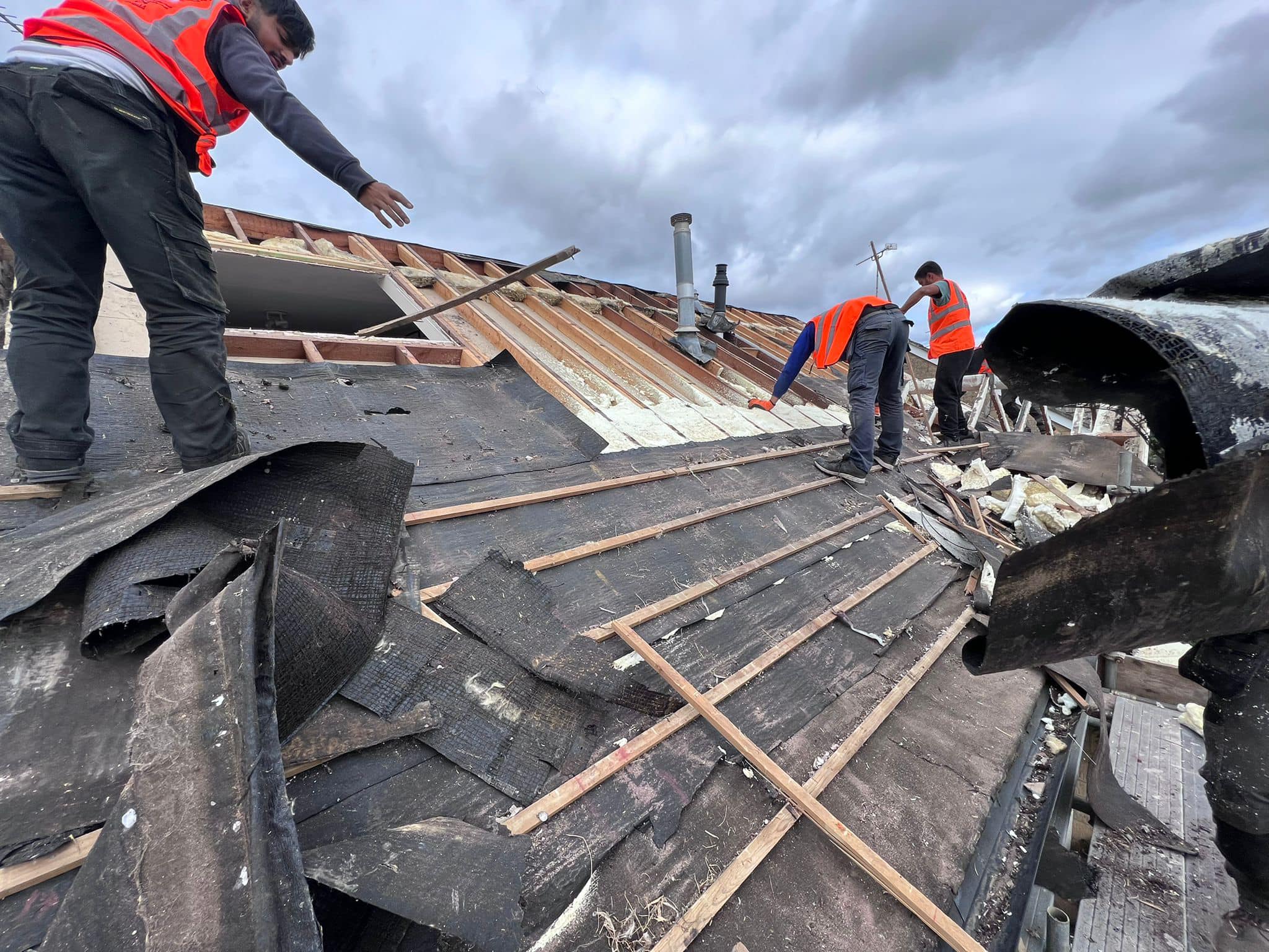 Roofing project - 805119430907018