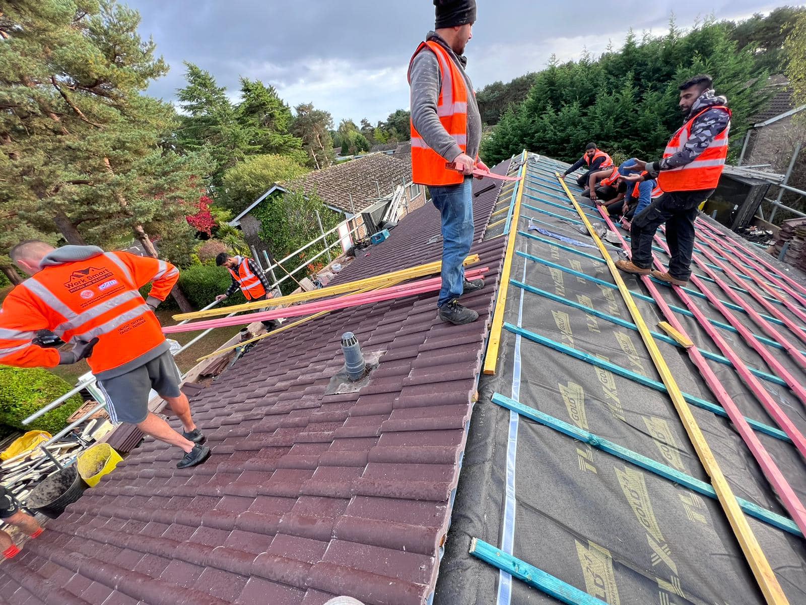 Roofing project - 820197759399185