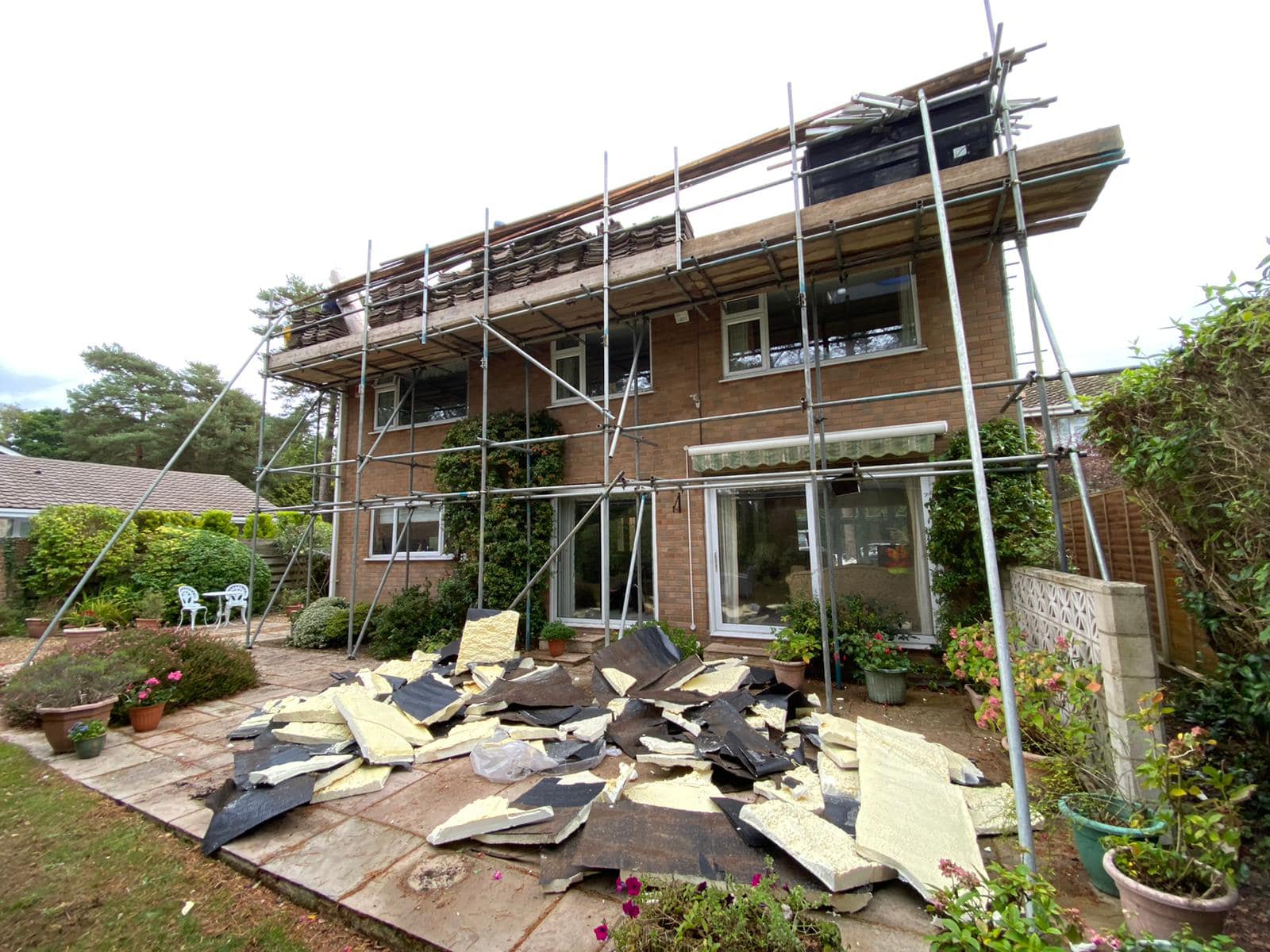 Roofing project - 820197949399166