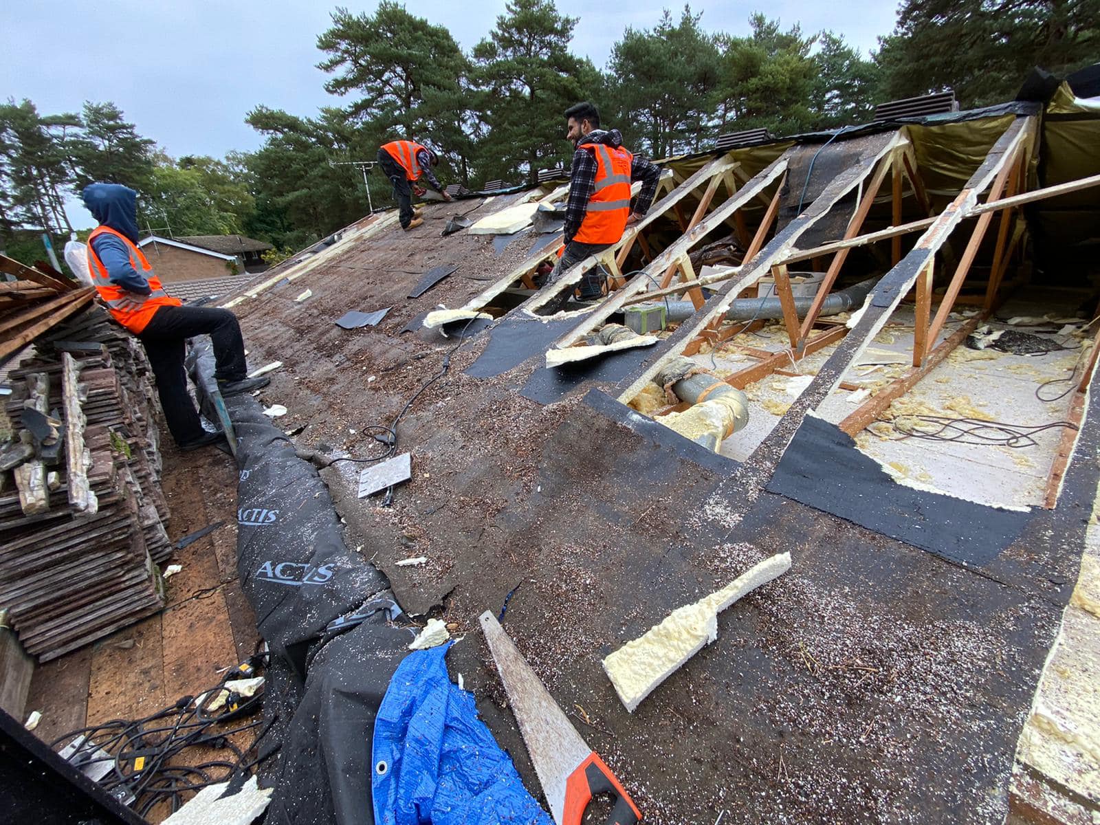 Roofing project - 820197959399165