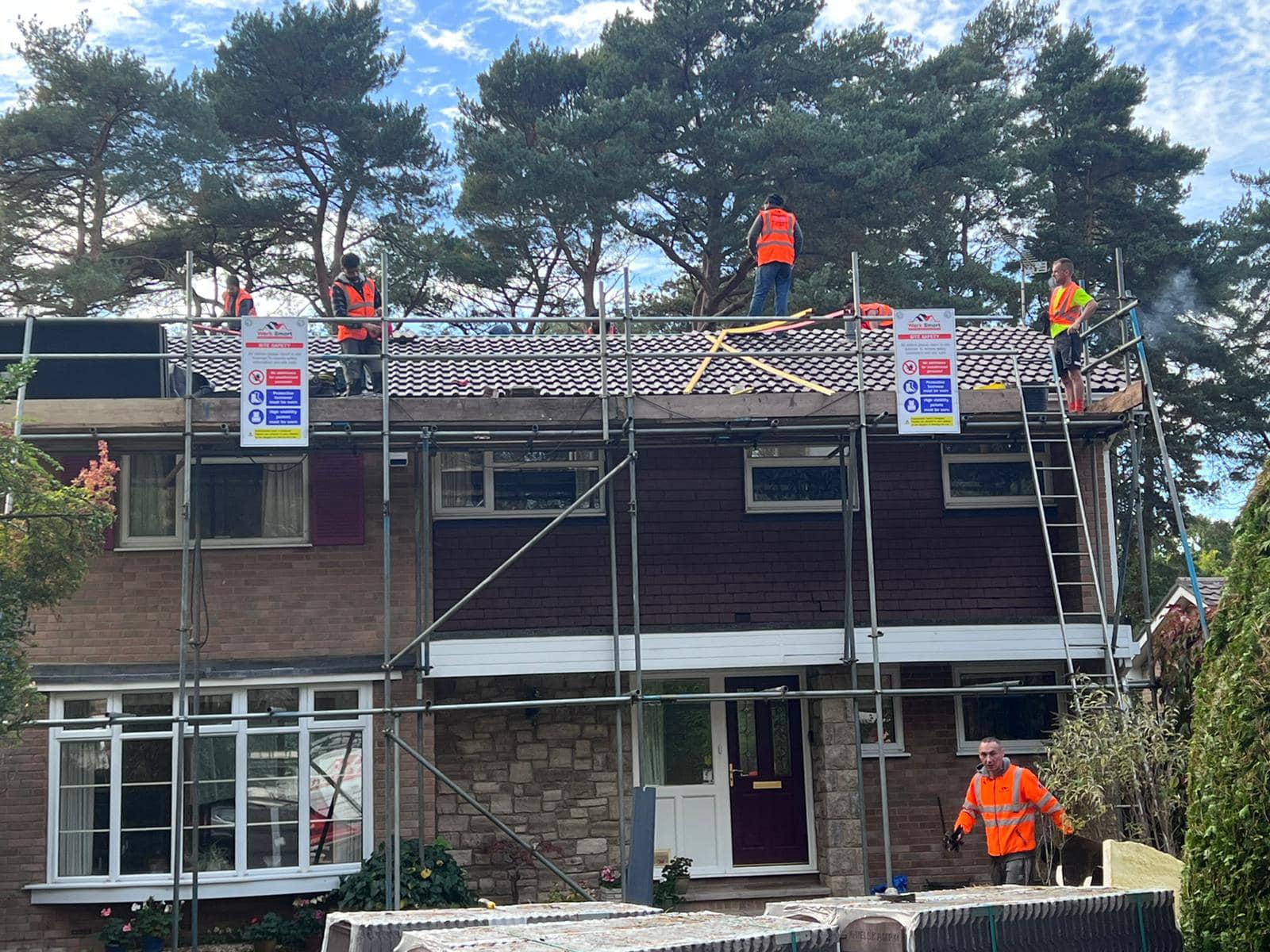 Roofing project - 820198139399147