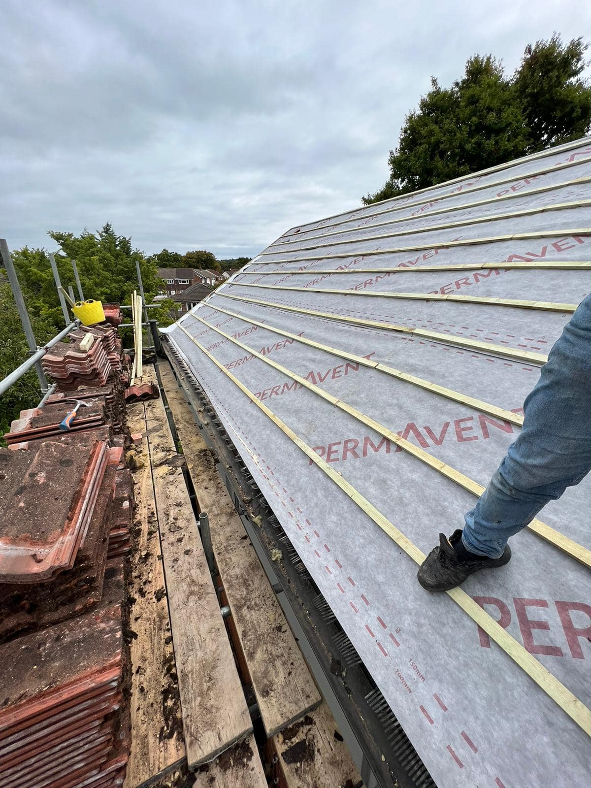 Roofing project - 820201559398805