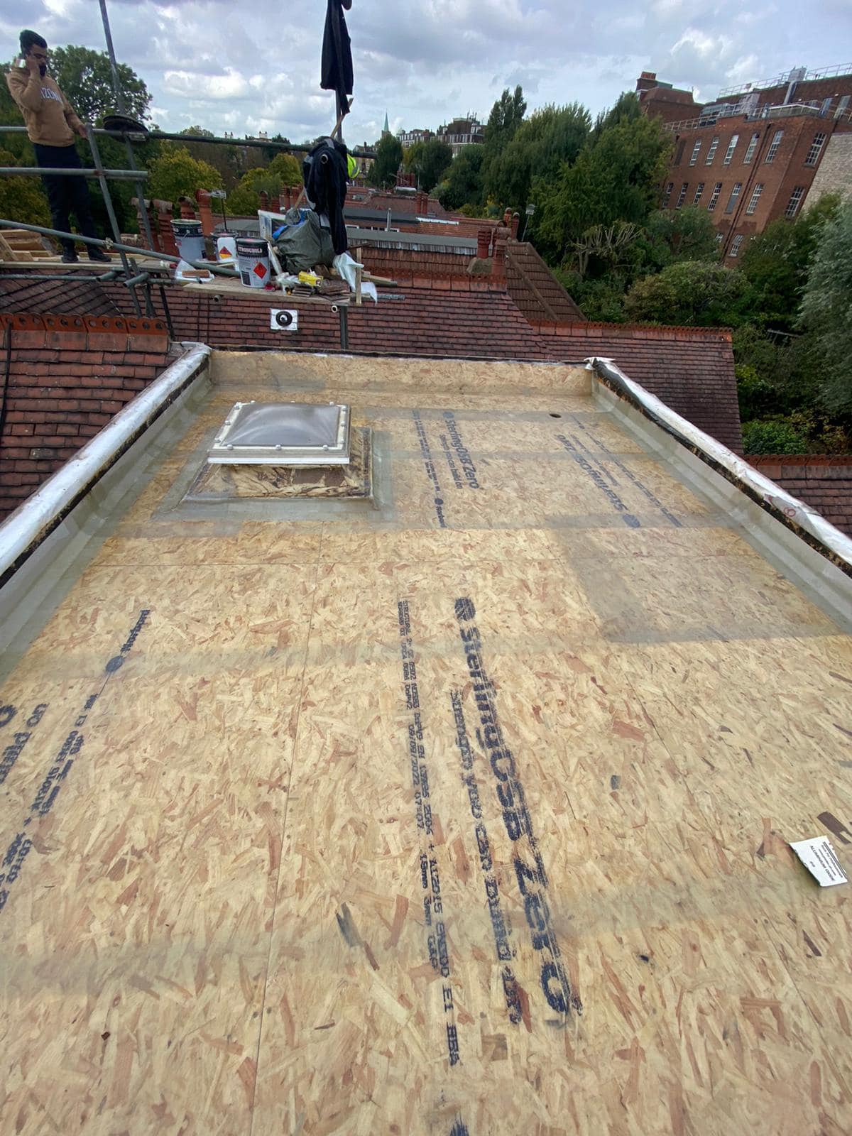 Roofing project - 820201822732112