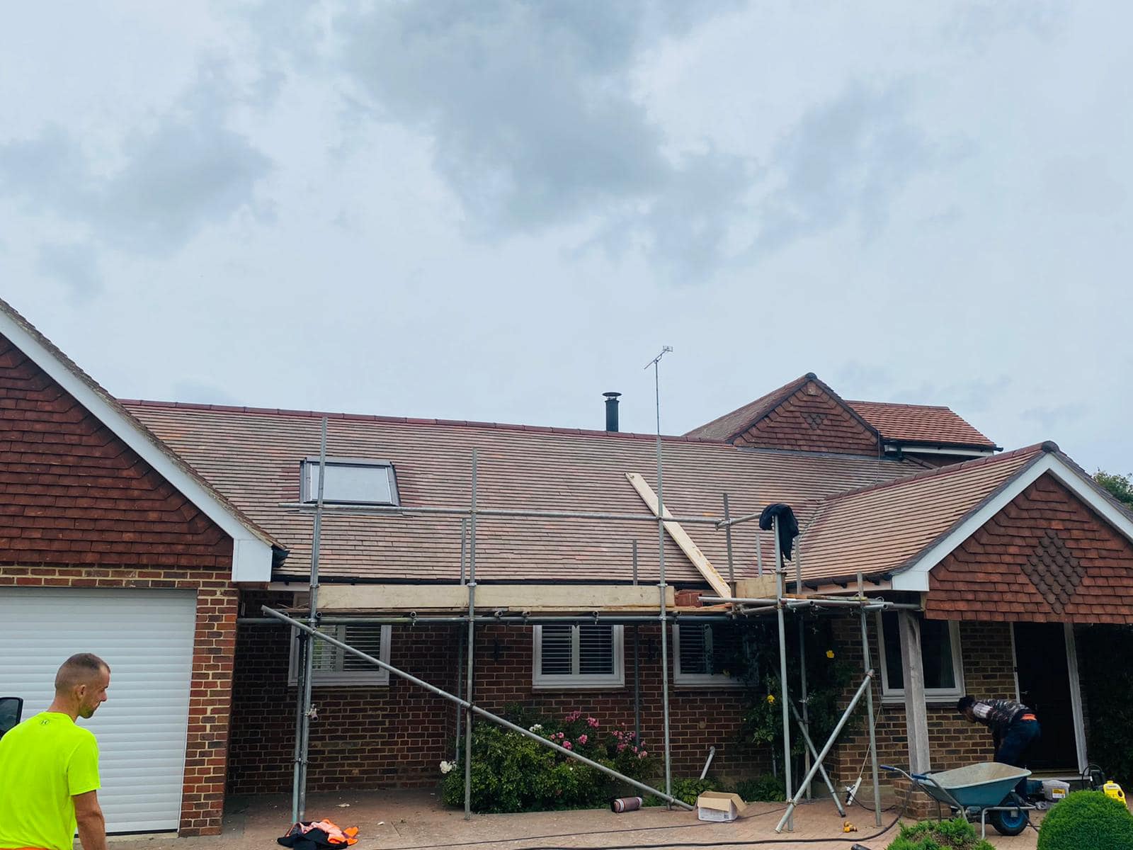 Roofing project - 820260442726250