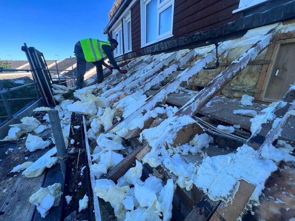 Roofing project - 820271809391780